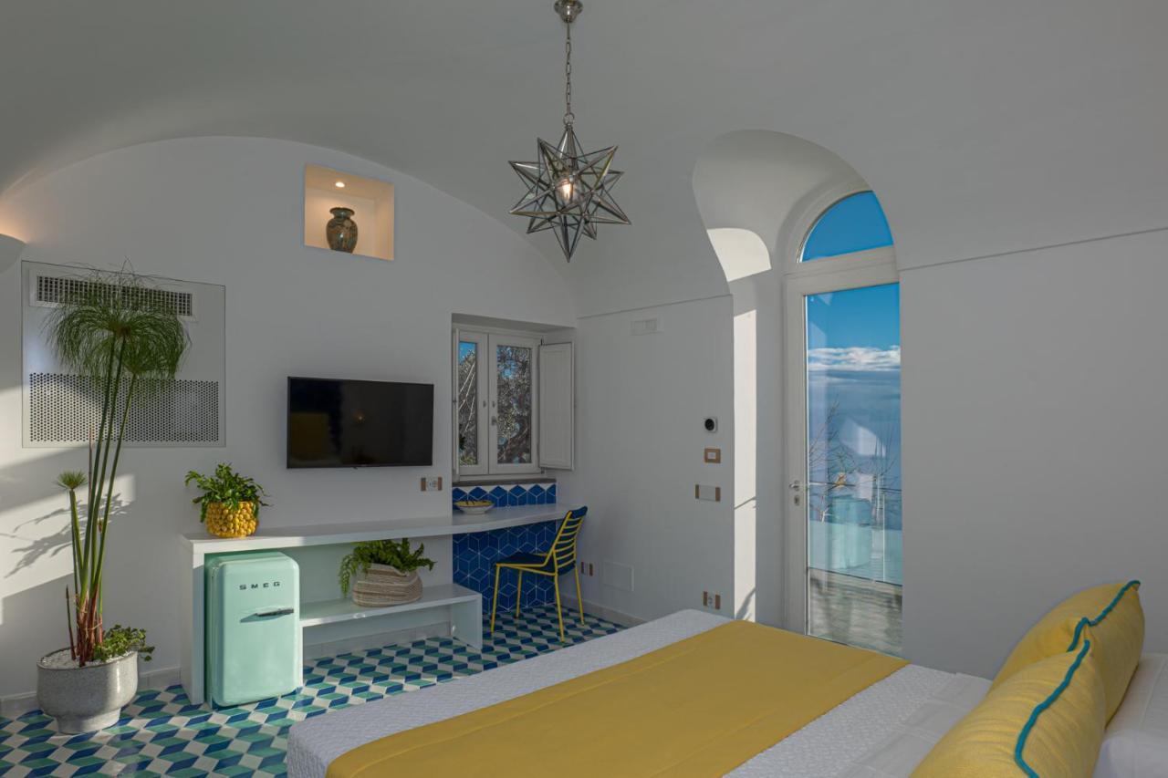 Petrea Lifestyle Suites โปซิตาโน ภายนอก รูปภาพ
